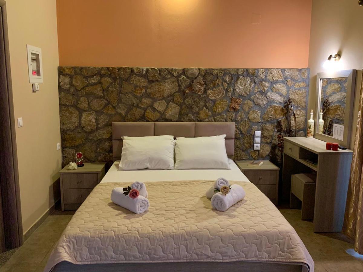 Alkionis Pool View Apartments Lefkada City Bagian luar foto