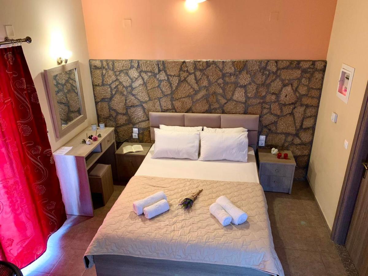 Alkionis Pool View Apartments Lefkada City Bagian luar foto