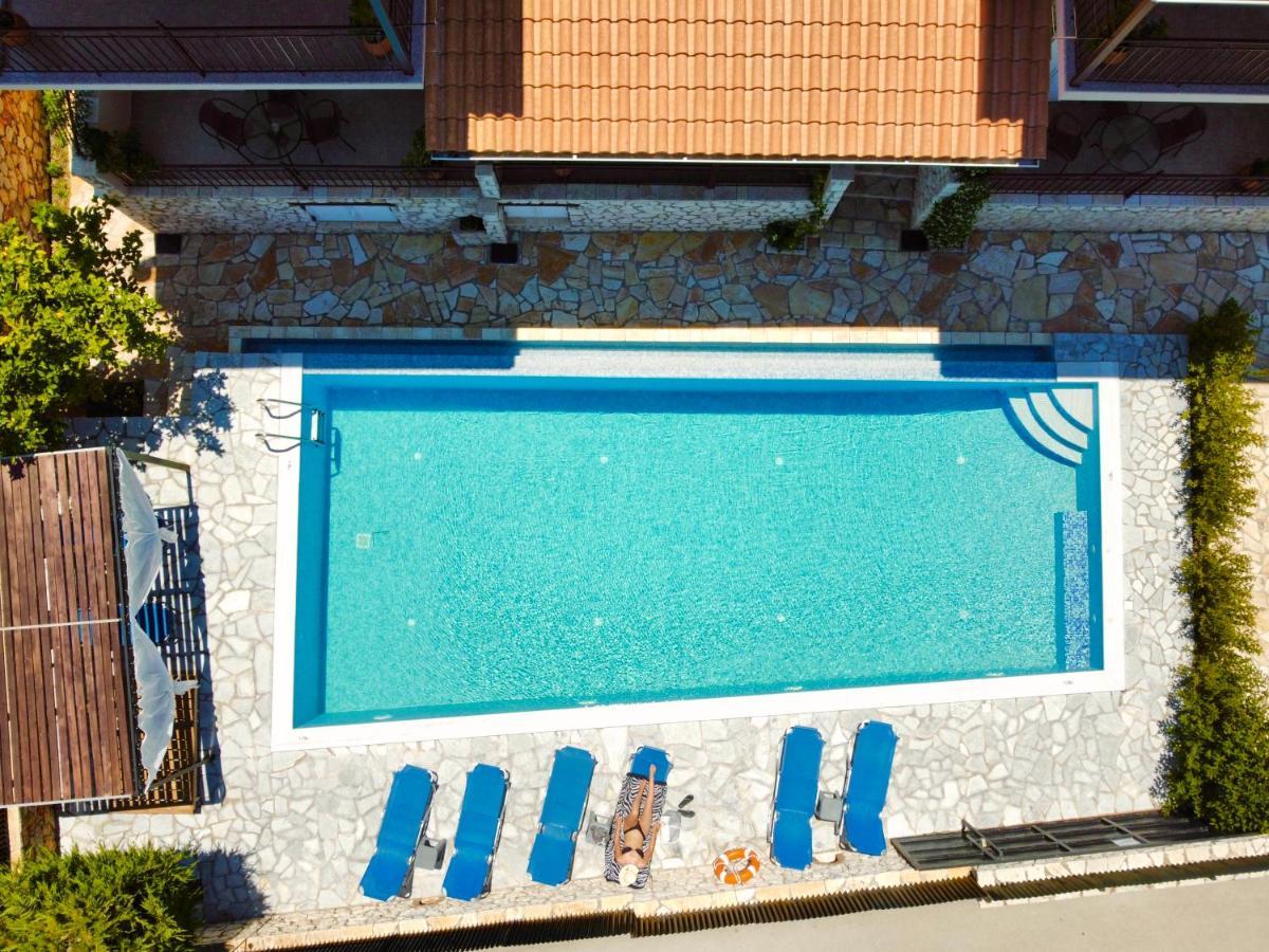 Alkionis Pool View Apartments Lefkada City Bagian luar foto