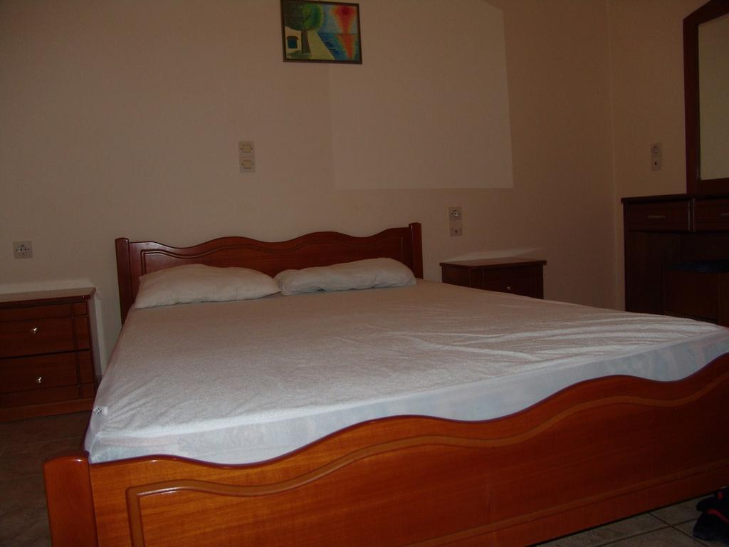 Alkionis Pool View Apartments Lefkada City Ruang foto