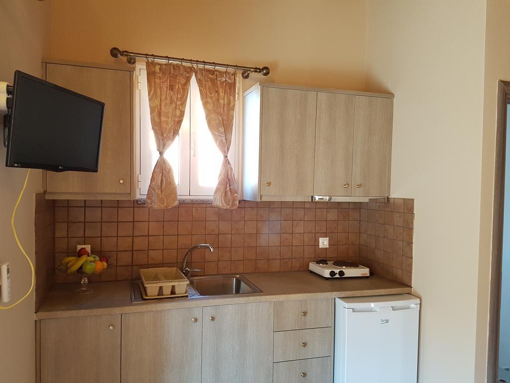 Alkionis Pool View Apartments Lefkada City Bagian luar foto