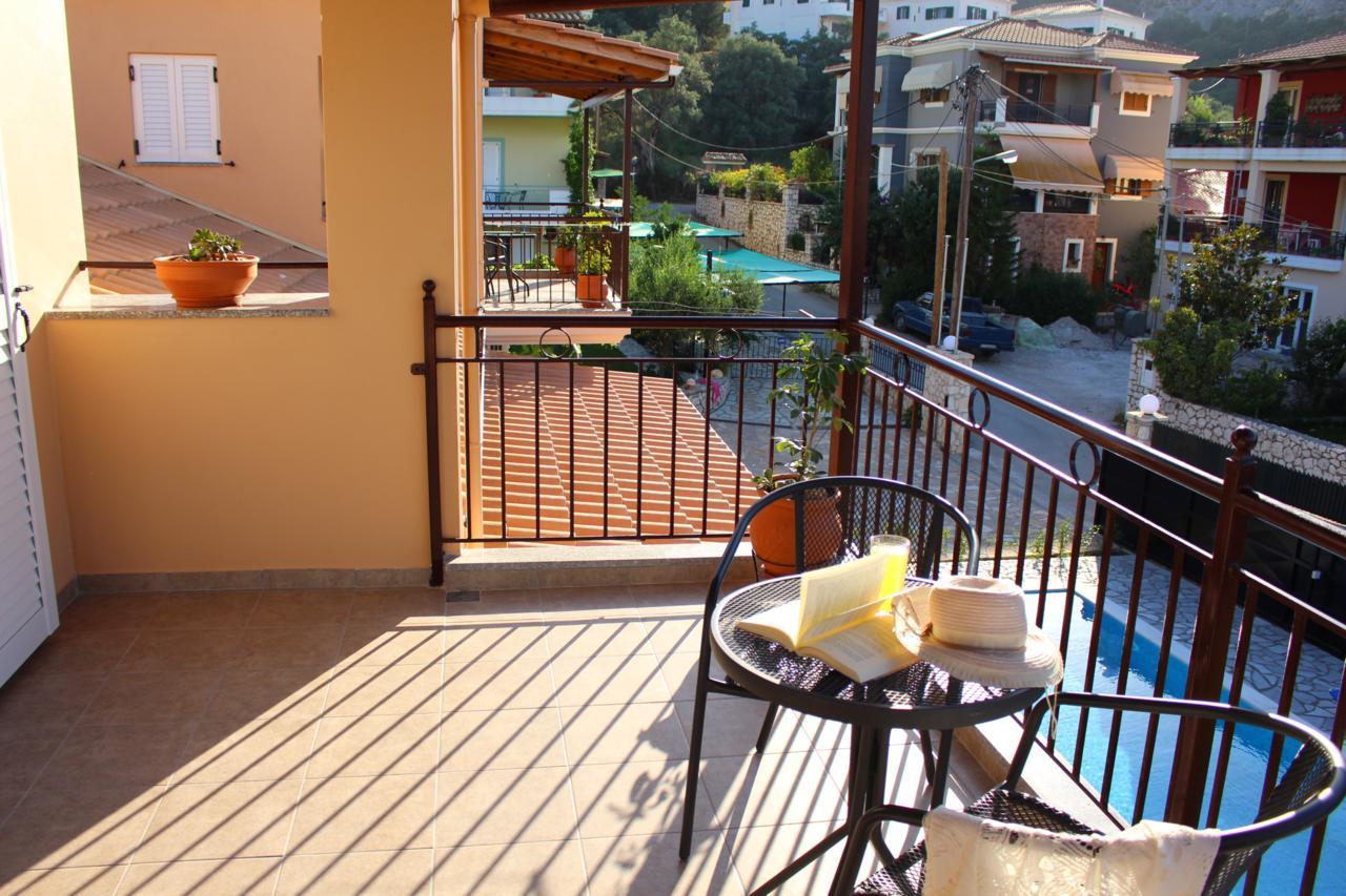 Alkionis Pool View Apartments Lefkada City Bagian luar foto