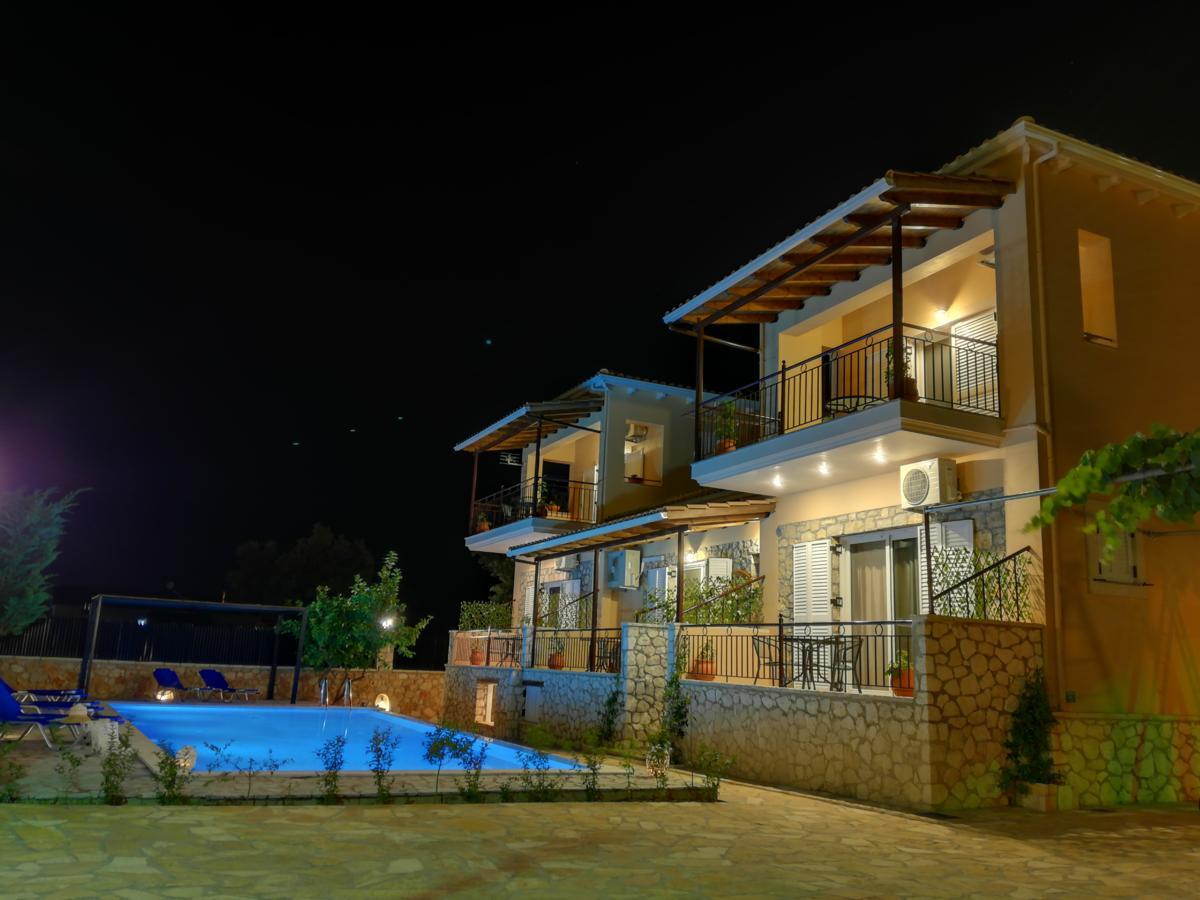 Alkionis Pool View Apartments Lefkada City Bagian luar foto