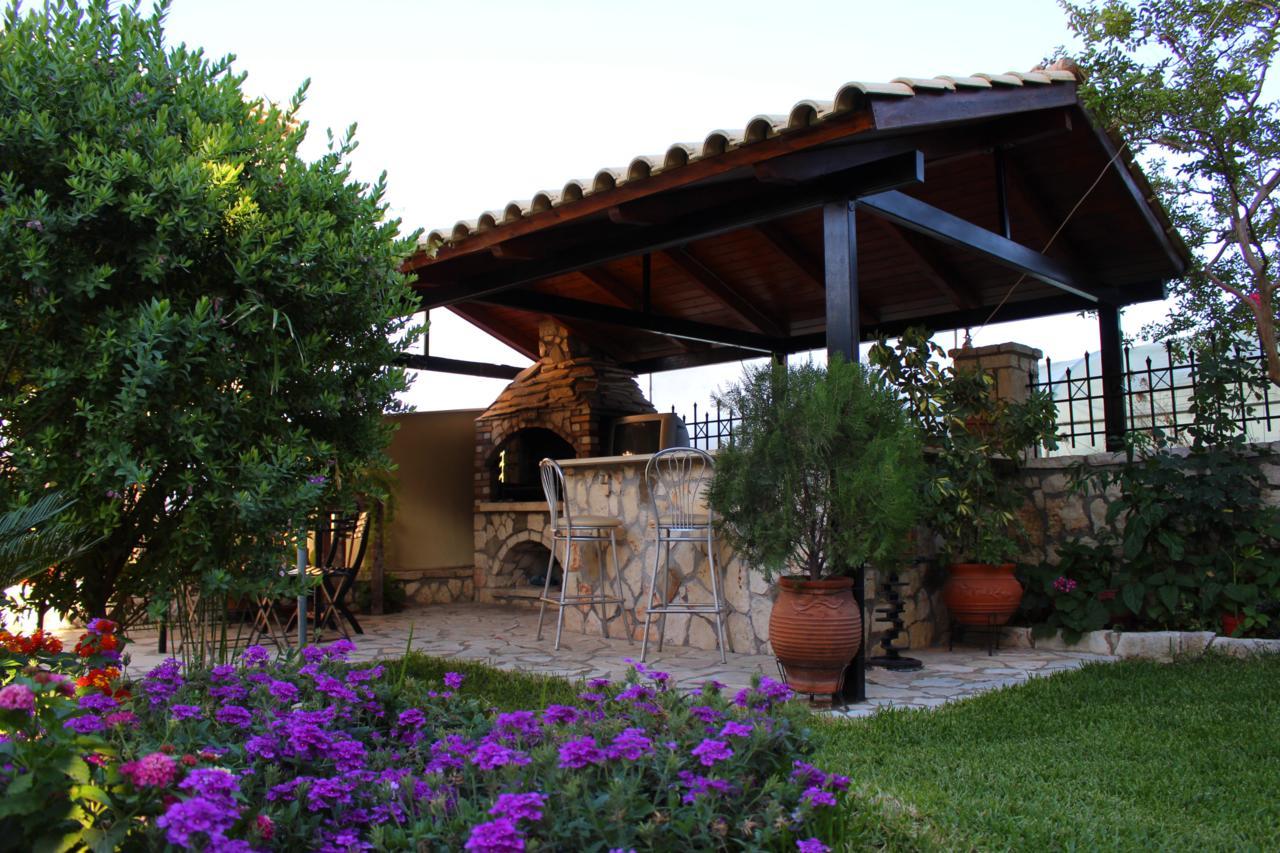 Alkionis Pool View Apartments Lefkada City Bagian luar foto