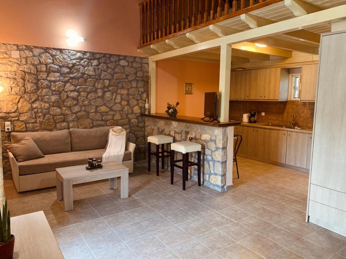 Alkionis Pool View Apartments Lefkada City Bagian luar foto